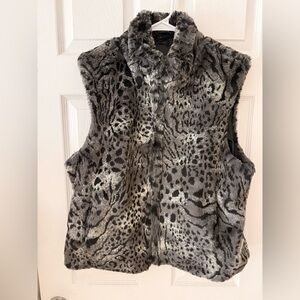 Faux Fur Animal Print Reversible Vest Size XL